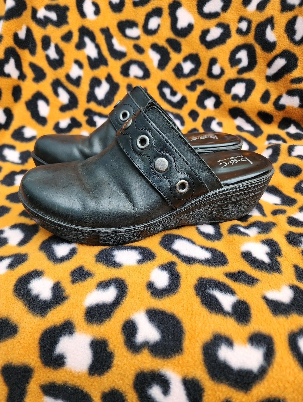 B.O.C. Pontine Leather Slip On Clogs